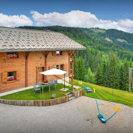 Lydie - Ovo Network Chalet *